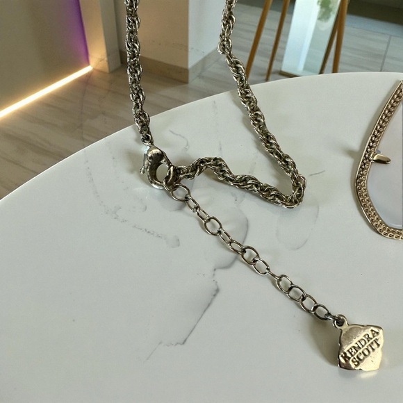 Kendra Scott Rayne Mother of Pearl Necklace & Earrings Set - Picture 6 of 8